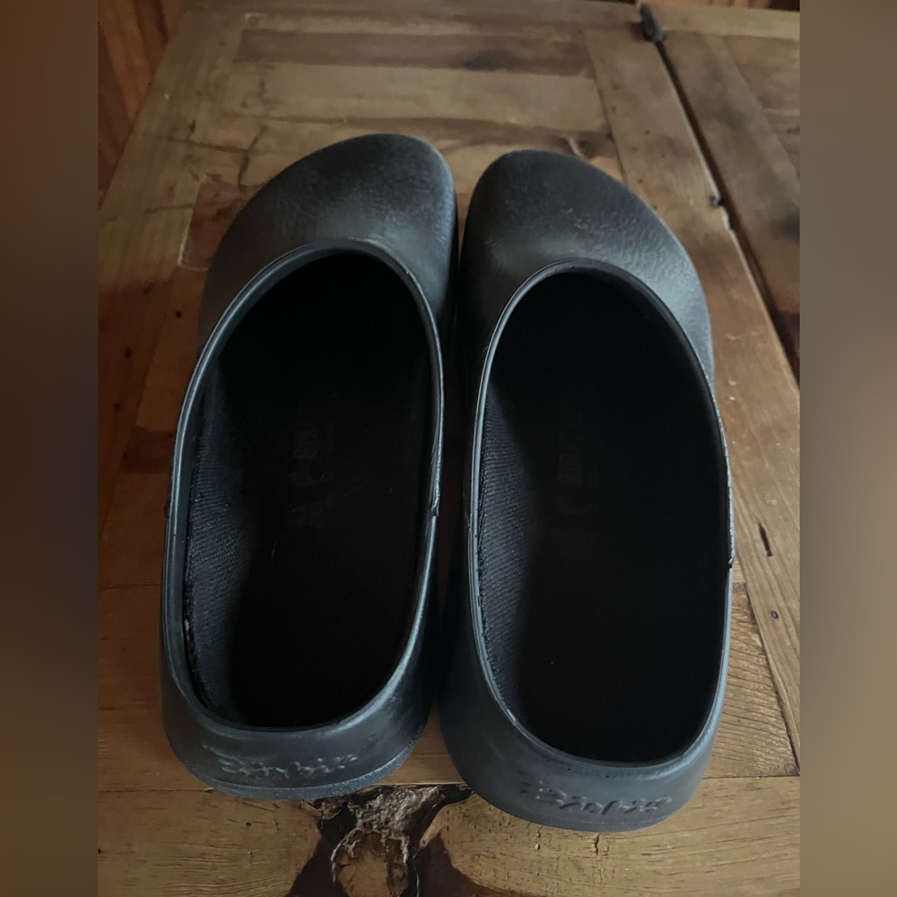 Birkenstock- Superbirkie Clog men’s size 9-9.5